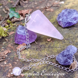 pendule pyramidal quartz rose