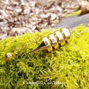 pendule Osiris métal