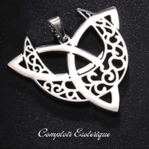 pendentif triquetra signification magie