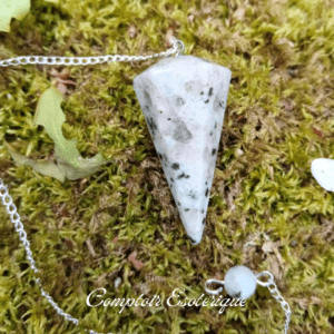 pendule jaspe kiwi propriétés